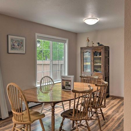 Vila Pet Friendly Anchorage Retreat With Deck And Yard Exteriér fotografie