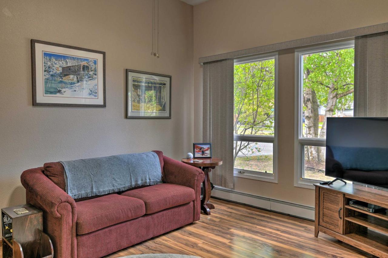 Vila Pet Friendly Anchorage Retreat With Deck And Yard Exteriér fotografie
